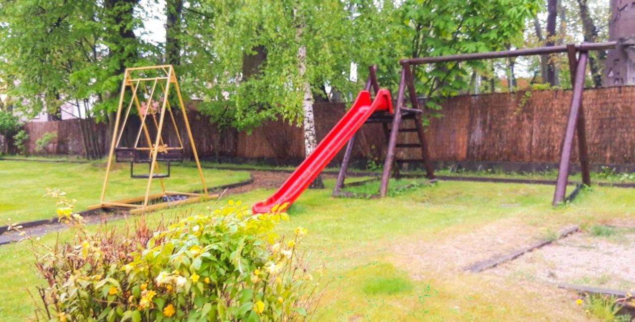 Villa Kunterbunt Willa Smiesznotka بوتسك المظهر الخارجي الصورة