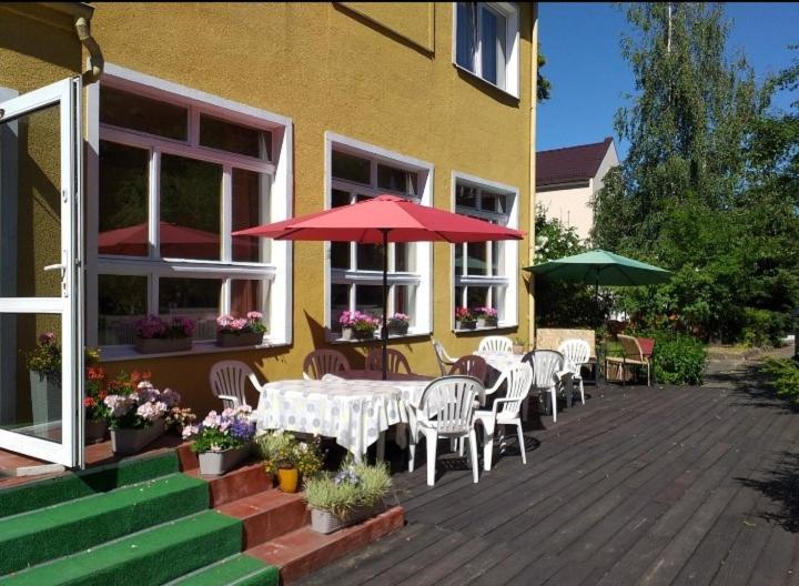 Villa Kunterbunt Willa Smiesznotka بوتسك المظهر الخارجي الصورة